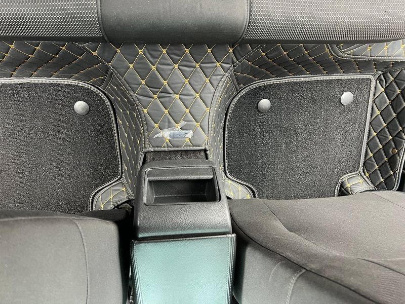 Dual 5D килимки Skopa Volkswagen Passat B8 2014- &mdash; знімний килимок, повне закриття підлоги ST-73 gold фото
