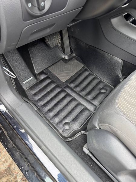 5D килимки Skopa Seat Toledo III 2004-2009 &mdash; екошкіра, повне закриття підлоги KM-123 black фото